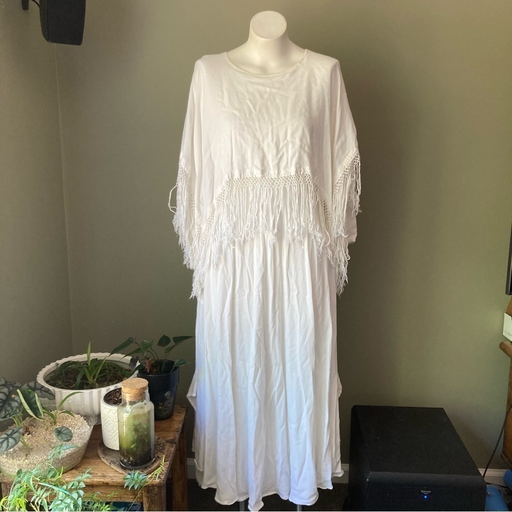 Marakesh Express | Fringe Bohemian Half Sleeve Poncho Midi Dress